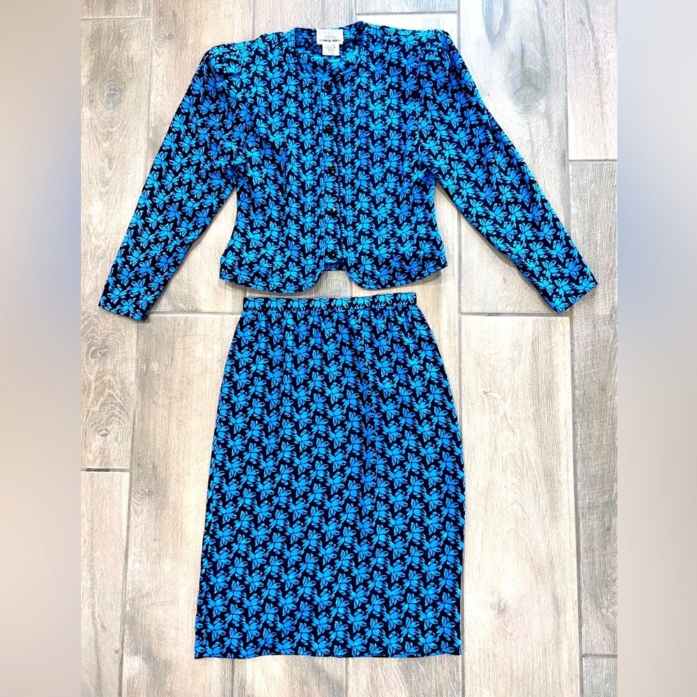 Maggi London Petites Jeannene Booher Skirt Top 2 Piece 100% Silk Set Size 8